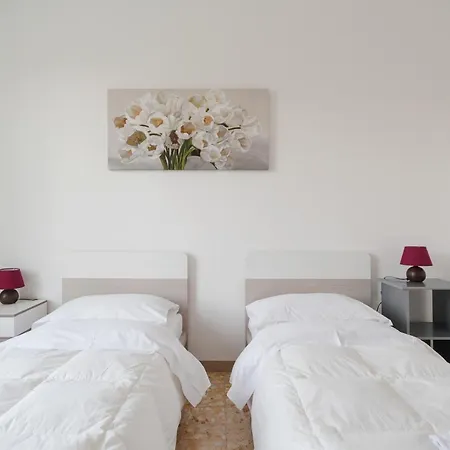 Apartment Bright&cozy C5 Fiera *