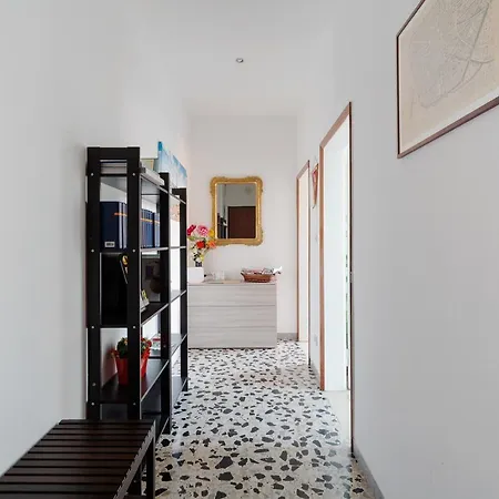 Bright&cozy C5 Fiera Apartamento *